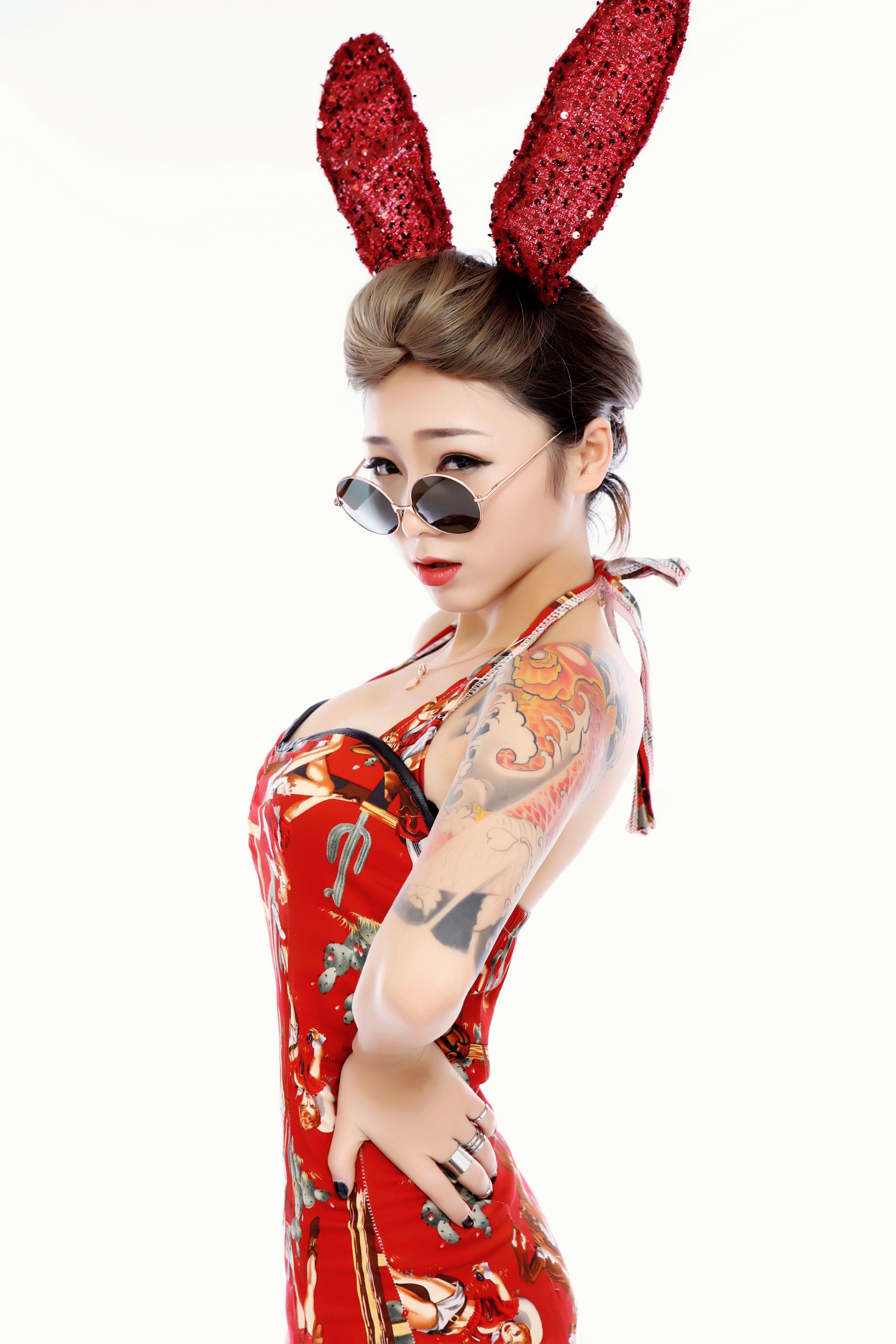 首页 c_show2080美钻(人称"钻爷") ccid:49862968