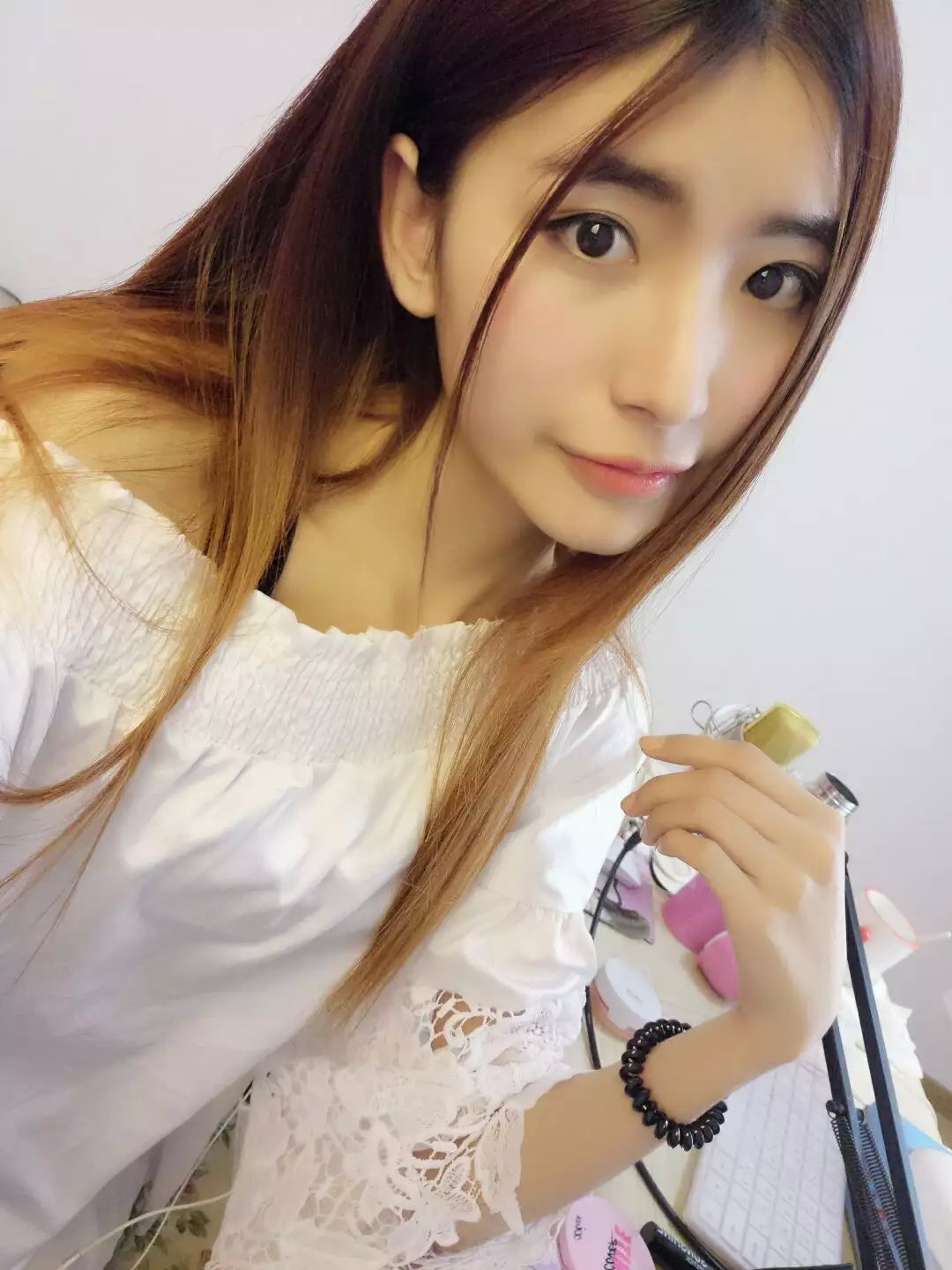 性感瑞儿给你舌尖上的诱惑